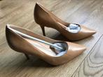 Bruin hak schoentjes maat 7,5 hak 9 leer Nina West, Ophalen of Verzenden, Nieuw, Bruin