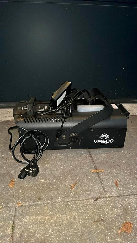American dj / elementor VF1600 - 1500 watt rookmachine, Muziek en Instrumenten, Licht en Laser, Zo goed als nieuw, Rookmachine