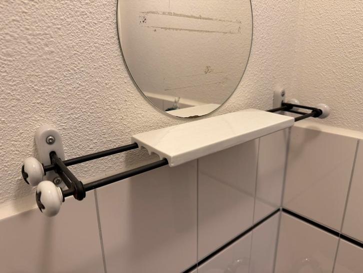 Wandplank Metaal/Keramiek, Huis en Inrichting, Badkamer | Badkamermeubels, Gebruikt, Overige typen, Minder dan 100 cm, Minder dan 50 cm