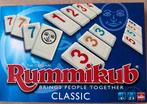 Rummikub Bordspel - Compleet!, Drie of vier spelers, Ophalen of Verzenden, Zo goed als nieuw