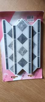 dicht pakje met 5 SIER TEGELSTRIPS 20 x 7,5 cm., Ophalen of Verzenden, Nieuw, Minder dan 5 m², Wandtegels