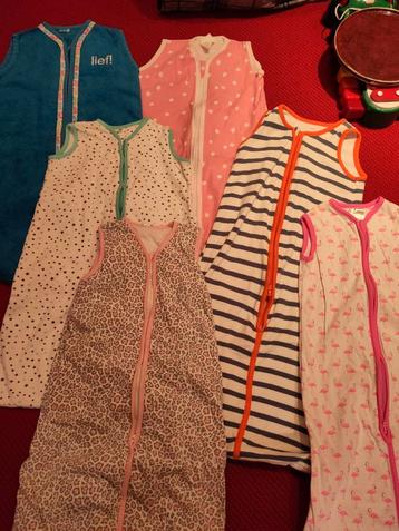Diverse baby slaapzakken - 5 stuks maat 70 cm 1,00 per stuk beschikbaar voor biedingen