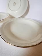 Royal Albert Val d’or 3 taart bordjes 12cm als nieuw, Huis en Inrichting, Keuken | Servies, Ophalen of Verzenden, Zo goed als nieuw