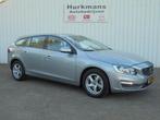 Volvo V60 T3 150PK AUTOMAAT 1e EIG NL-AUTO NAVI, Automaat, Stof, Zwart, 4 cilinders