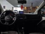 Volkswagen Up! 1.0 move High up! /Navi/Pdc/ Stoel verw/ Crui, Euro 5, Gebruikt, Up!, Wit