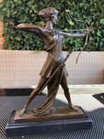 bronzen beeld Diana godin v jacht met boog, Ophalen of Verzenden