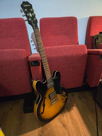 Epiphone Dot Vintage Sunburst - Semi-Hollow Gitaar beschikbaar voor biedingen