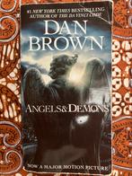 Dan Brown - Angels & Demons, Ophalen of Verzenden, Gelezen