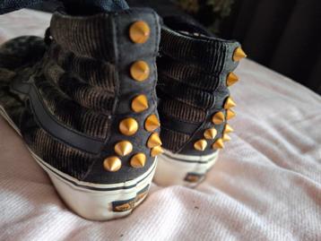 Van Sk8 Hi Platform Spikes Studs 40 beschikbaar voor biedingen