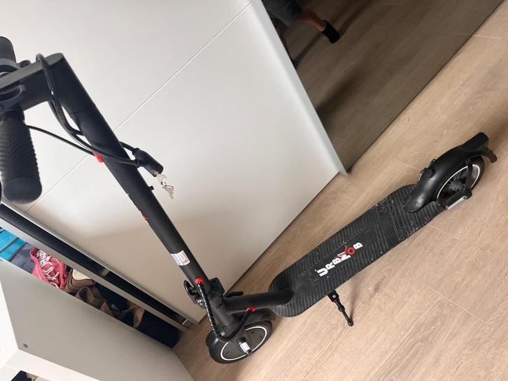 Electrische step URBMOB 1,5 jaar oud, Fietsen en Brommers, Steps, Zo goed als nieuw, Elektrische step (E-scooter), Ophalen