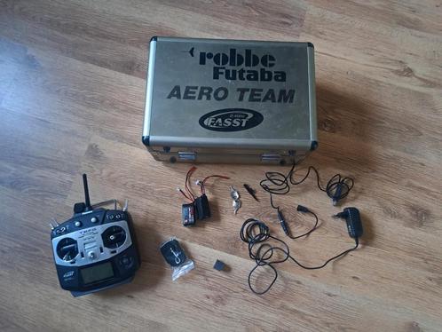 futaba T8FG  zender 2,4ghz, Hobby en Vrije tijd, Modelbouw | Radiografisch | Overige, Zo goed als nieuw, Ophalen of Verzenden