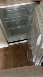 Small integrated refrigerator - no freezer!, Ophalen, Zonder vriesvak, Energieklasse A of zuiniger, Minder dan 45 cm