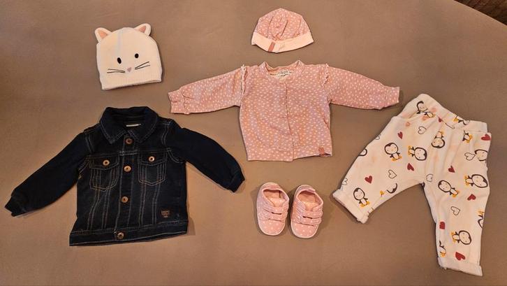 Zak meisjeskleding mt 68 C&A, Dirkje, Zara, Hema oa. 15 sets, Kinderen en Baby's, Babykleding | Maat 68, Gebruikt, Meisje, Ophalen