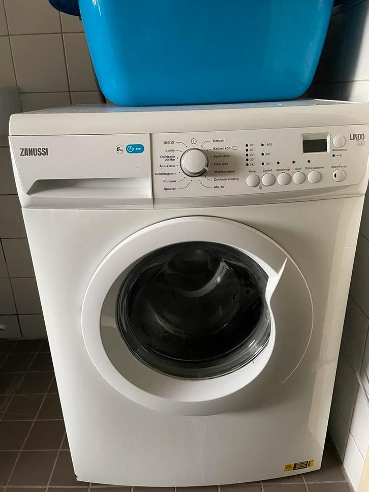 Zanussi Lindo 100 Wasmachine - 6kg, Witgoed en Apparatuur, Wasmachines, Gebruikt, Voorlader, 6 tot 8 kg, 85 tot 90 cm, 1200 tot 1600 toeren