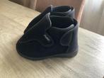 klittenband pantoffels maat 37, Ophalen, Zo goed als nieuw, Pantoffels of Sloffen