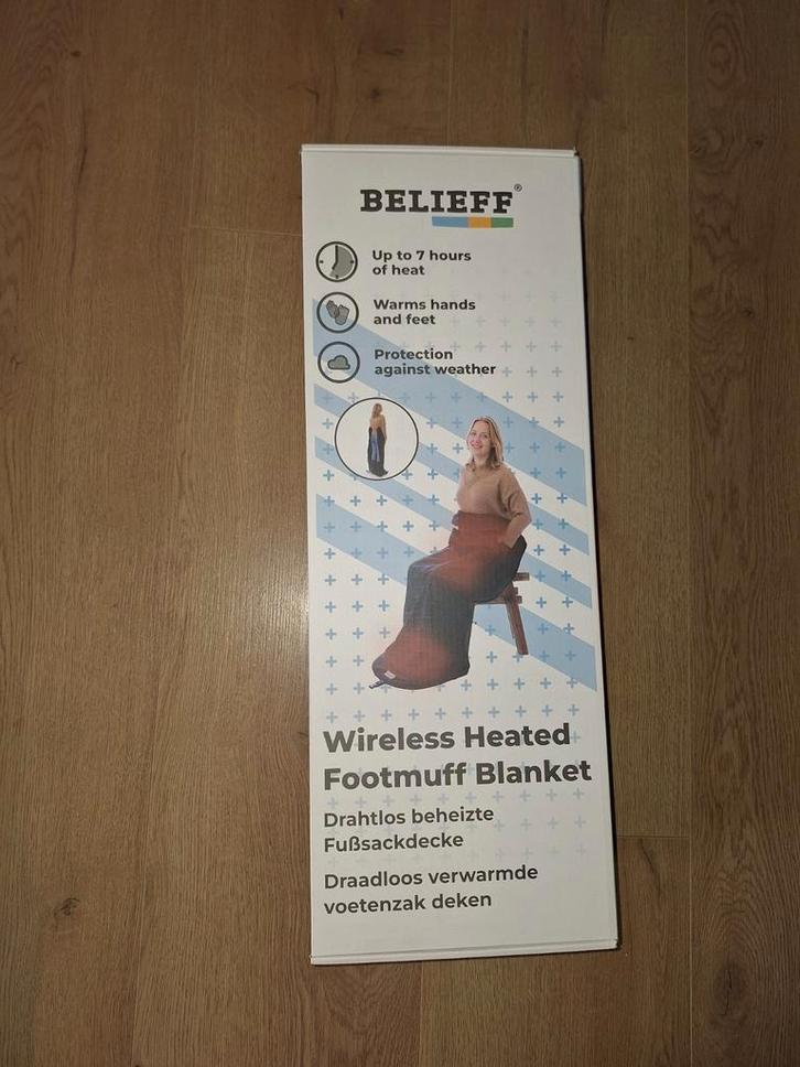 Belieff draadloos verwarmde voetenzak deken incl. powerbank, Diversen, Rolstoelen, Zo goed als nieuw, Elektrische rolstoel, Ophalen of Verzenden