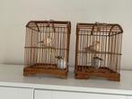 Twee houten vogelkooitjes, Ophalen, Zo goed als nieuw