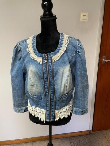 denim jasje beschikbaar voor biedingen