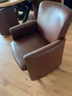 Bruin Lederen Eetkamer Stoelen met wieltjes, Ophalen of Verzenden, Zo goed als nieuw, Minder dan 75 cm, 50 tot 75 cm