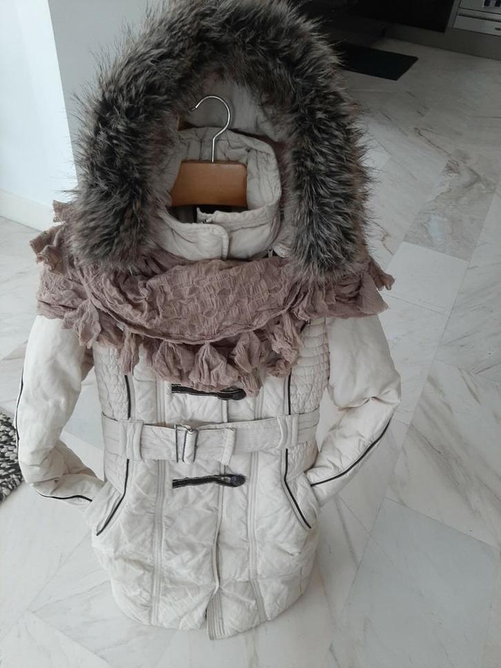 Mooie nieuwe damesjas vanReset maat 38., Kleding | Dames, Jassen | Winter, Nieuw, Maat 38/40 (M), Bruin, Ophalen of Verzenden