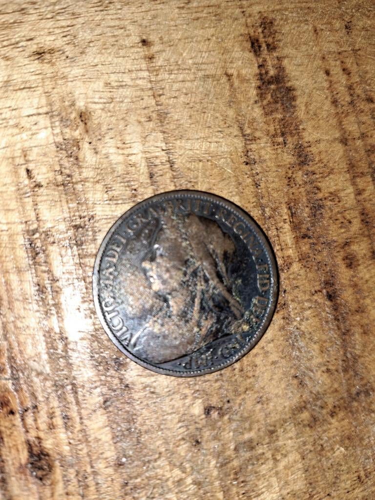 Victoria Penny - Veiled Head, Ophalen of Verzenden, Overige landen, Losse munt
