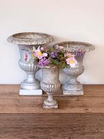 Oud gietijzeren vaasje, Ophalen of Verzenden