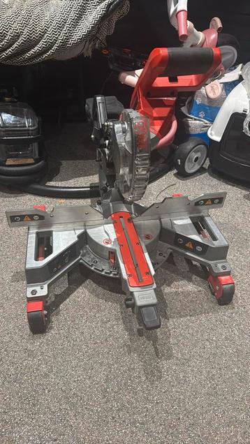Milwaukee M18 FMS190 18V  Afkortzaag body 190 x 30mm beschikbaar voor biedingen