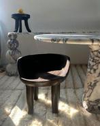 Unieke stoelen vervaardigd uit één stuk hout, Antiek en Kunst, Ophalen of Verzenden