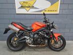 TRIUMPH STREET TRIPLE R bj 2011 rijdbare schade, Naked bike