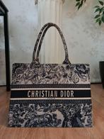 Christian Dior book tote middelgrote, Sieraden, Tassen en Uiterlijk, Tassen | Damestassen, Nieuw, Ophalen of Verzenden