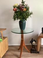 Design Bijzettafel/Plantentafel Kersenhout & Glas, Huis en Inrichting, Ophalen of Verzenden, Zo goed als nieuw