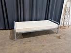 Inklapbaar logeerbed op wielen + zgan matras, Huis en Inrichting, Slaapkamer | Bedden, Ophalen, Eenpersoons, 190 cm of minder