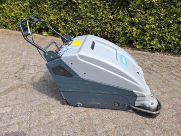 Meijer V70 veegmachine  beschikbaar voor biedingen