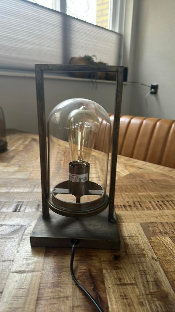 Light living lamp, Huis en Inrichting, Lampen | Tafellampen, Ophalen, Zo goed als nieuw, Minder dan 50 cm