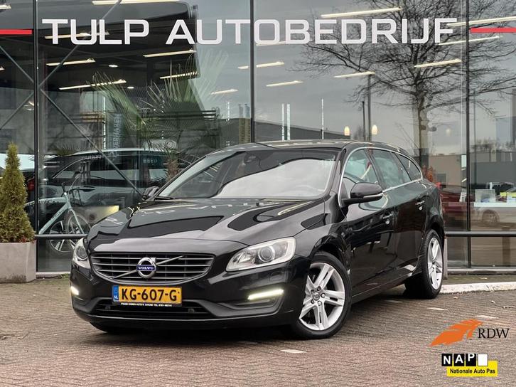 Volvo V60 2.0 D2 Momentum, Auto's, Volvo, Bedrijf, Te koop, V60, ABS, Airbags, Airconditioning, Alarm, Bluetooth, Bochtverlichting