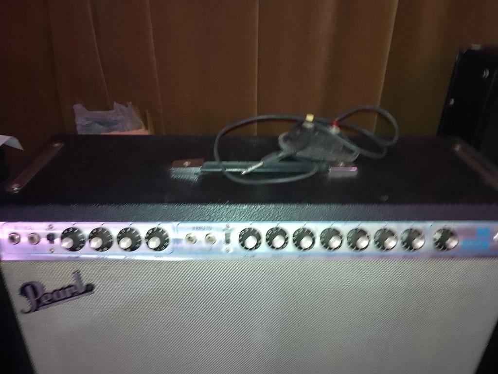 Pearl Duo Reverb (met orgineel pedaal en luidsprekers), Muziek en Instrumenten, Versterkers | Bas en Gitaar, Gebruikt, Ophalen