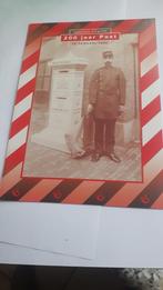 200 jaar post mapje van de ptt, Postzegels en Munten, Postzegels | Nederland, Ophalen of Verzenden, Na 1940, Postfris