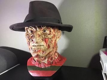 Life size hoofd freddy krueger gemaakt uit vinyl  beschikbaar voor biedingen