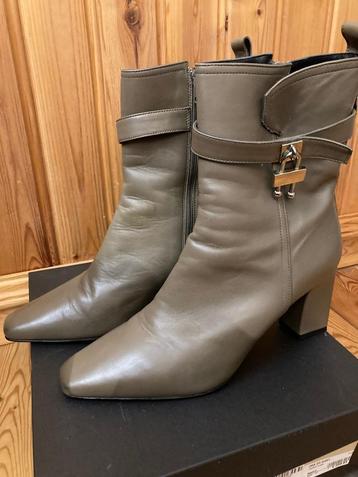 Enkellaarsjes - taupe nappaleer - Marcos Nalini - maat 41 beschikbaar voor biedingen