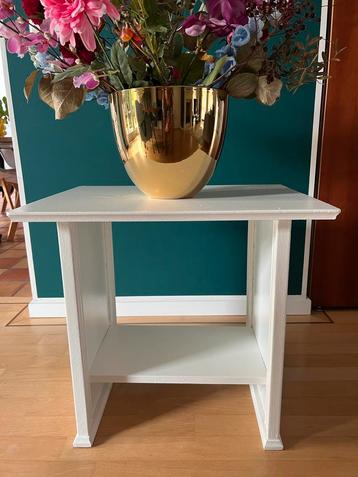Wit houten Bijzettafel D46xL61xH56 beschikbaar voor biedingen