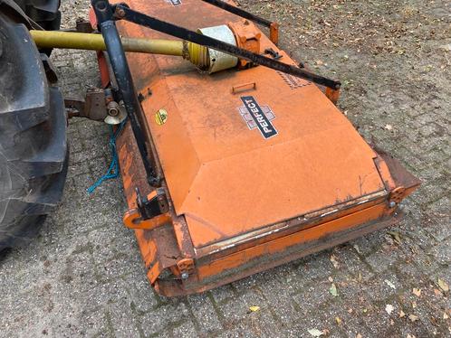 Perfect weidebloter Lemken ploeg beregeningspomp  balenklem, Zakelijke goederen, Agrarisch | Werktuigen, Akkerbouw, Veehouderij