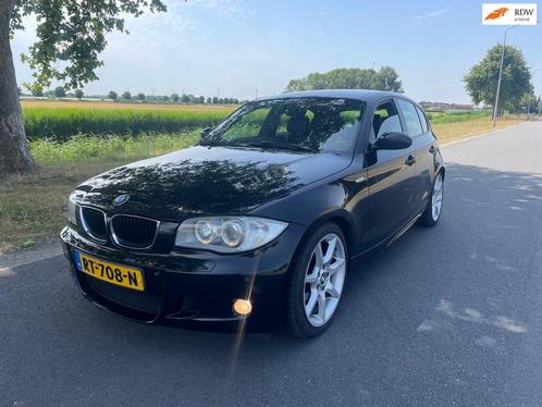 BMW 1-serie 120i M-SPORT/CLIMA/NAVI/LEDER/FULL, Auto's, BMW, Bedrijf, Te koop, 1-Serie, ABS, Airbags, Airconditioning, Alarm, Bluetooth