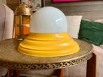 Jaren 70 ufo lamp plafondlamp of wandlamp Space Age geel., Ophalen of Verzenden, Zo goed als nieuw, Glas, Vintage Retro Paddestoel Lamp Jaren 70