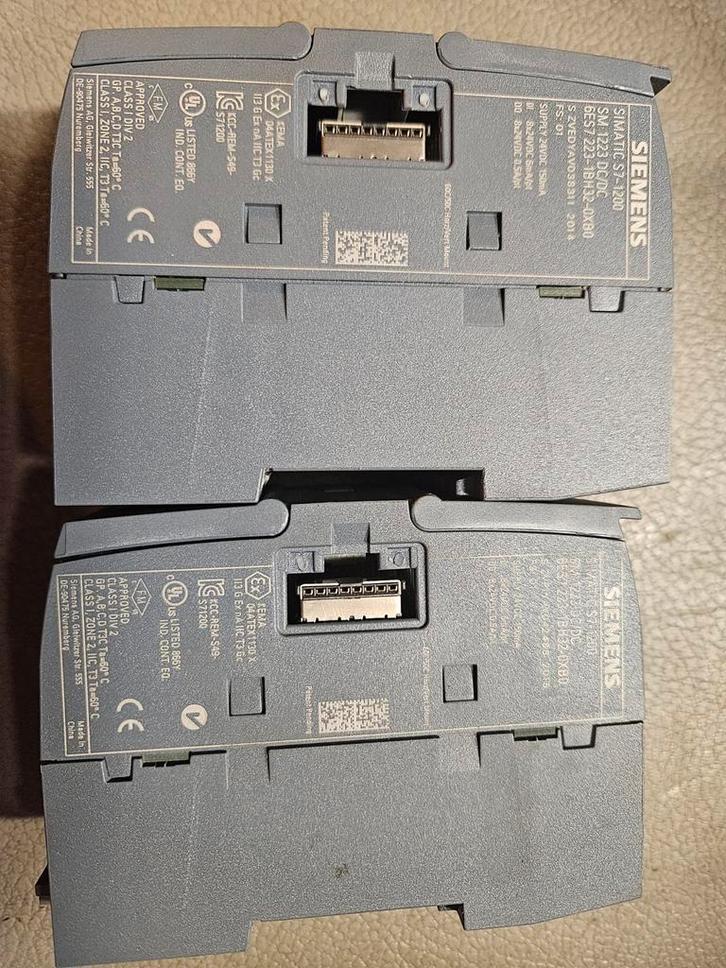 Siemens SIMATIC S7-1200 SM 1223, Hobby en Vrije tijd, Elektronica-componenten, Ophalen of Verzenden
