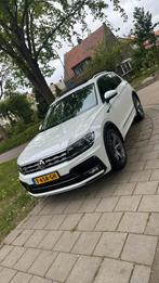 Volkswagen Tiguan 1.4 R-Line TSI 150pk 7-DSG|Pano|Carplay, Auto's, Automaat, 1390 kg, 74 €/maand, Euro 6