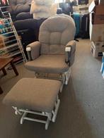 Schommelstoel met voetenbank voor de borstvoeding, Ophalen, Gebruikt, Stoel