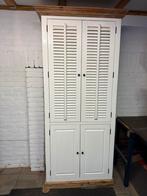 Witte houten shutter kast, Antiek en Kunst, Antiek | Meubels | Kasten, Ophalen