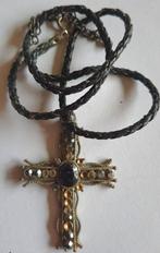 Vintage ketting met metalen ingelegd kruis (8 cm), Overige materialen, Ketting, Verzenden