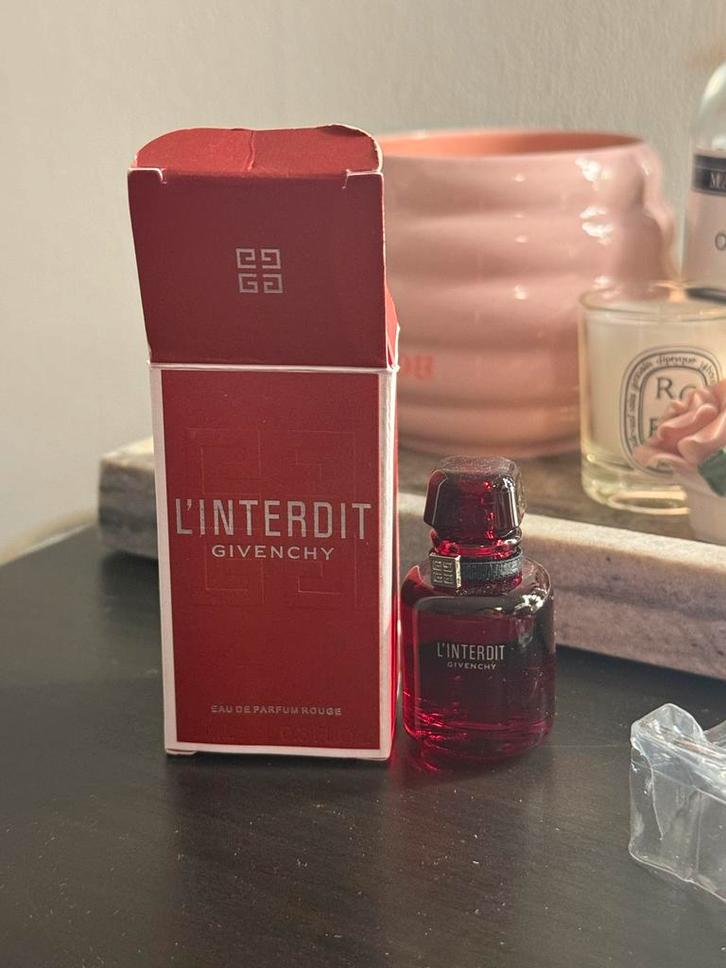 Givenchy L'Interdit Miniatuur Parfum, Sieraden, Tassen en Uiterlijk, Uiterlijk | Parfum, Nieuw, Verzenden