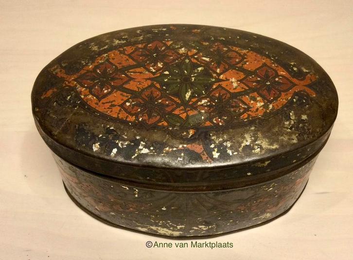 Oud ovaal blikje afm 14x9x6,5 cm, Verzamelen, Blikken, Gebruikt, Overige, Ophalen of Verzenden